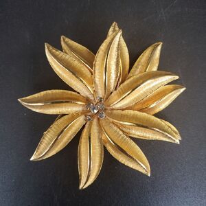 Vintage Gold Tone Flower Brooch Rhinestone Center Mid Century Statement Pin